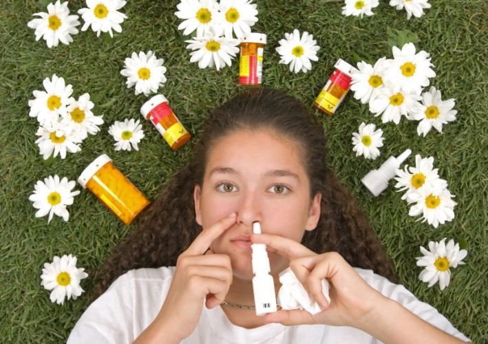 Allergie stagionali: sopravvivere agli starnuti e respirare la primavera