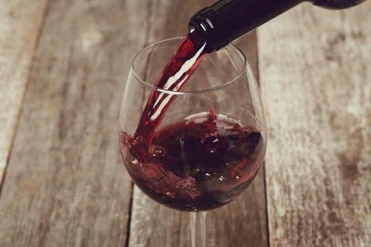 Altre buone notizie sul vino. Il suo uso moderato modula il microbiota per proteggere dalle malattie cardiovascolari