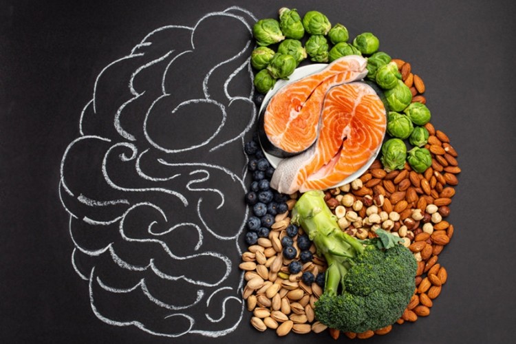 Alzheimer e Parkinson. Forti legami tra cibo e neurodegenerazione