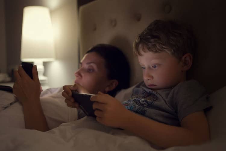 Bambini più svegli con meno tempo davanti allo schermo