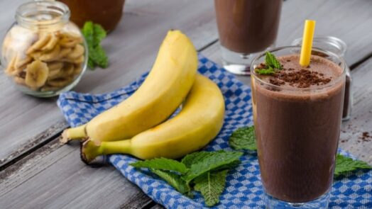 https://www.eurosalus.com/wp-content/uploads/2023/10/Buongiorno-colazione-tre-colazioni-perfette-per-l-inverno_articleimage-4-524x295.jpg