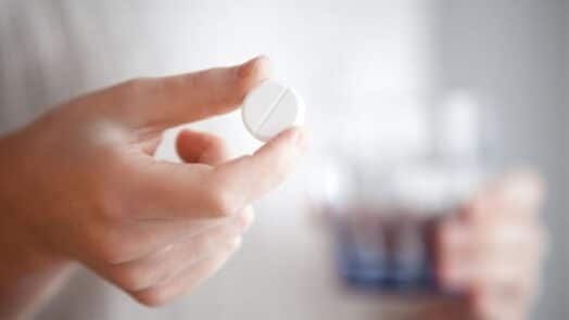 https://www.eurosalus.com/wp-content/uploads/2023/10/C-e-un-legame-tra-protettori-gastrici-e-aumentato-rischio-di-cancro-dello-stomaco_articleimage-5-524x295.jpg