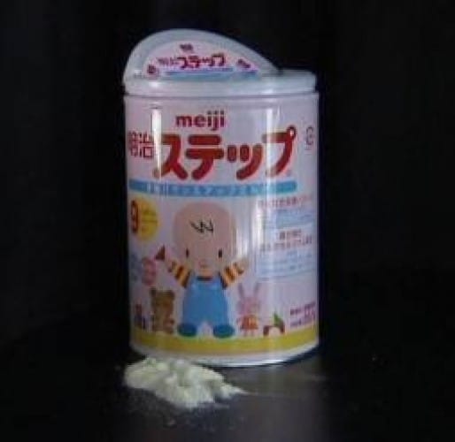 Giappone: massiccio ritiro di latte in polvere