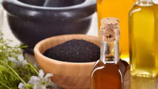 https://www.eurosalus.com/wp-content/uploads/2023/10/Guarire-con-la-Nigella-l-innovazione-da-una-pianta-antica_articleimage-4-524x295.jpg