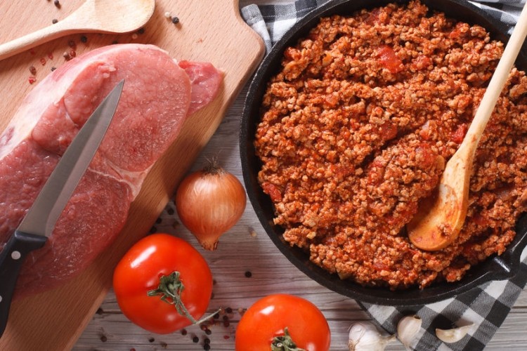 Il ragù e la carne della discordia