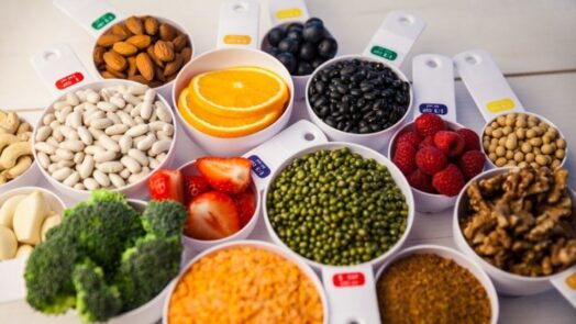 https://www.eurosalus.com/wp-content/uploads/2023/10/Il-tuo-profilo-alimentare-per-sconfiggere-l-infiammazione_articleimage-4-524x295.jpg