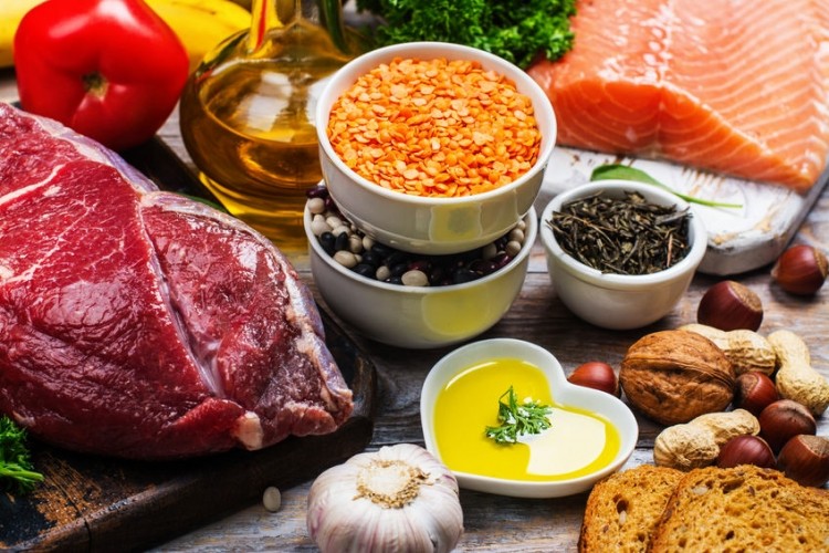 Infiammazione da cibo e giorni di magro: il perché immunologico delle diete di rotazione