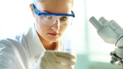 https://www.eurosalus.com/wp-content/uploads/2023/10/Le-reazioni-alimentari-esistono-e-si-vedono-anche-al-microscopio_articleimage-4-524x295.jpg