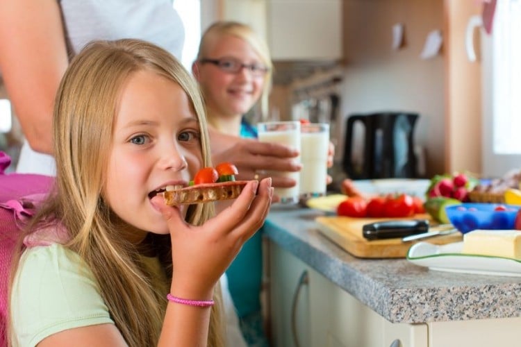 Non è mai troppo tardi: una sana prima colazione per superare gli esami, a scuola come nella vita