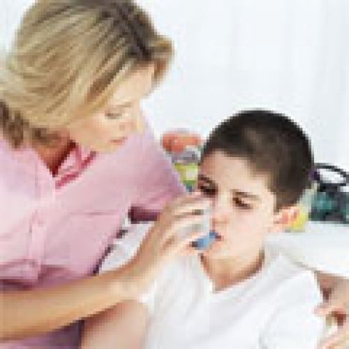 Riconoscere i segnali di allarme dell'adolescenza: forti legami tra allergia, asma e depressione