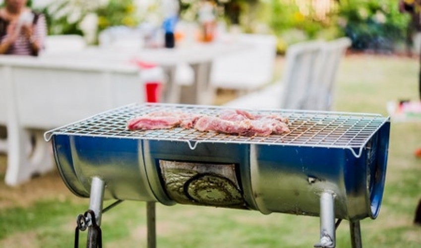 Tempo di barbecue: cinque consigli per non farsi del male