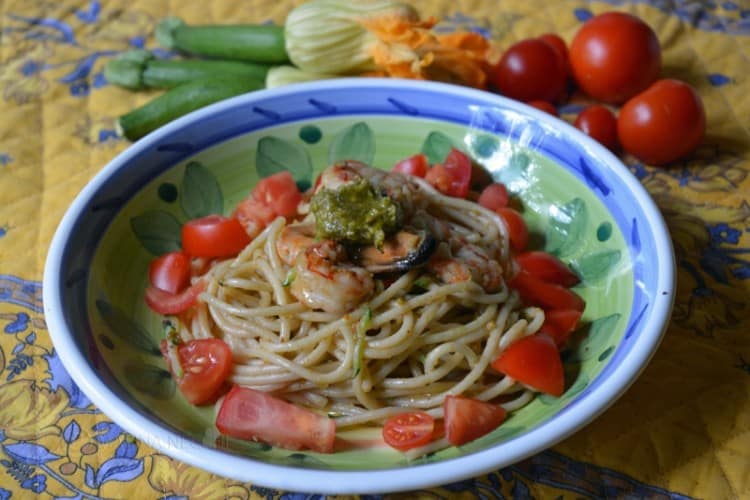 Spaghetti di kamut ai pistacchi e al "sapore di mare"