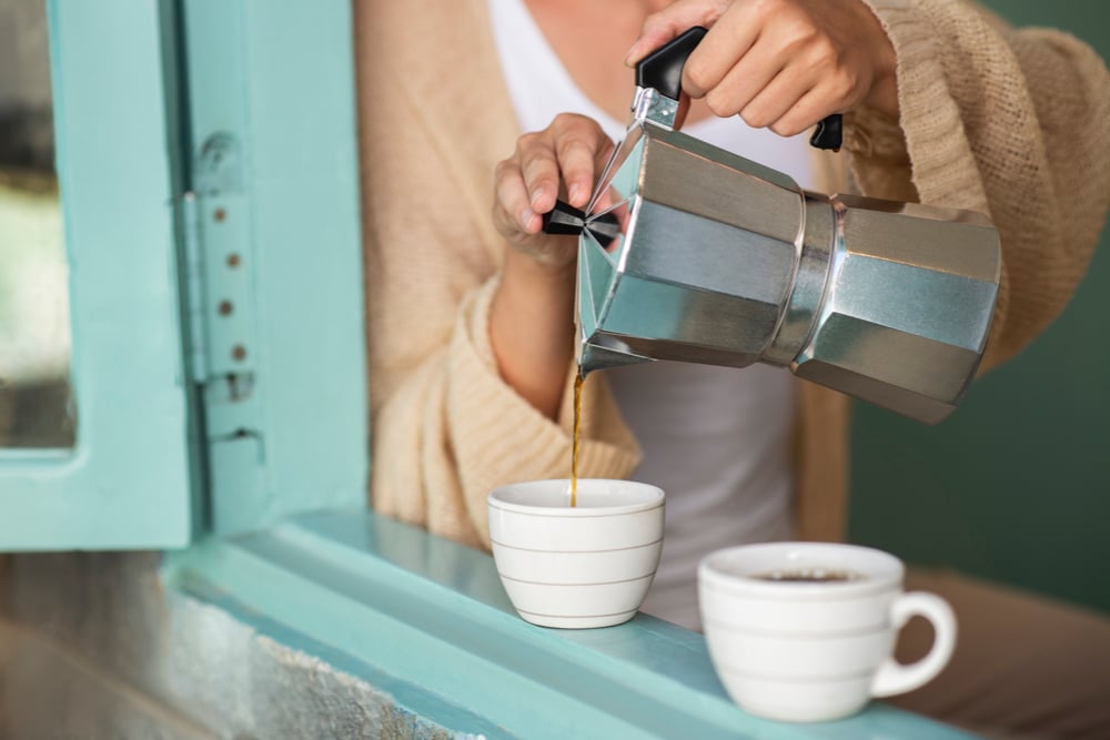 Caffè con lo zucchero? Un mix che neutralizza tutti gli effetti positivi del caffè