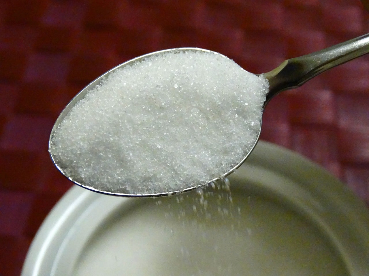 Lo zucchero è pieno di vita... o forse no